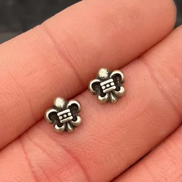 Floral-Back Oxidized Silver-Tone Stud Earrings 6