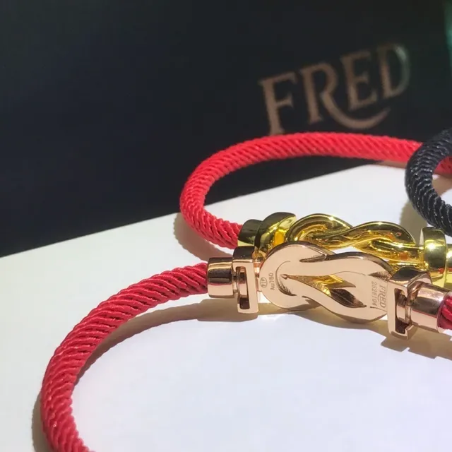 FRED Pulsera de cordón trenzado con cierre de nudo rojo y negro 2