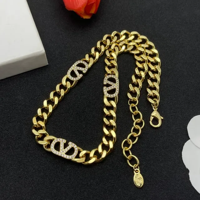 Gold Curb Chain Pavé V-Logo Statement Necklace 5