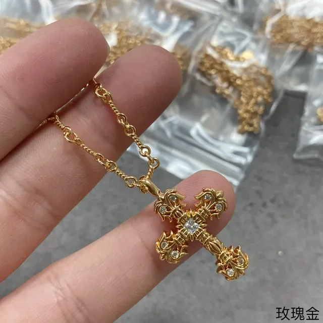 Gold Silver Cross-Shaped Pendant Faceted Crystal Embellishment Necklace 3