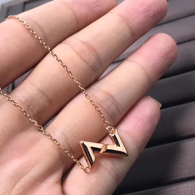Gold Silver Geometric V-Shaped Pendant Polished Metallic Finish Necklace 4