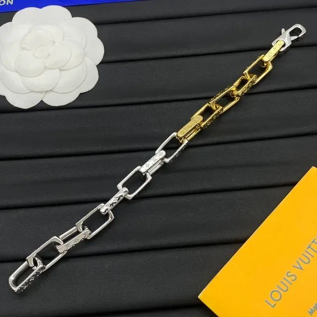 Gold Silver Rectangular Link Chain Two-Tone Metal Necklace 3