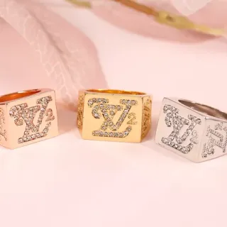 Gold Silver Square Face Pavé-Set Crystals Ring