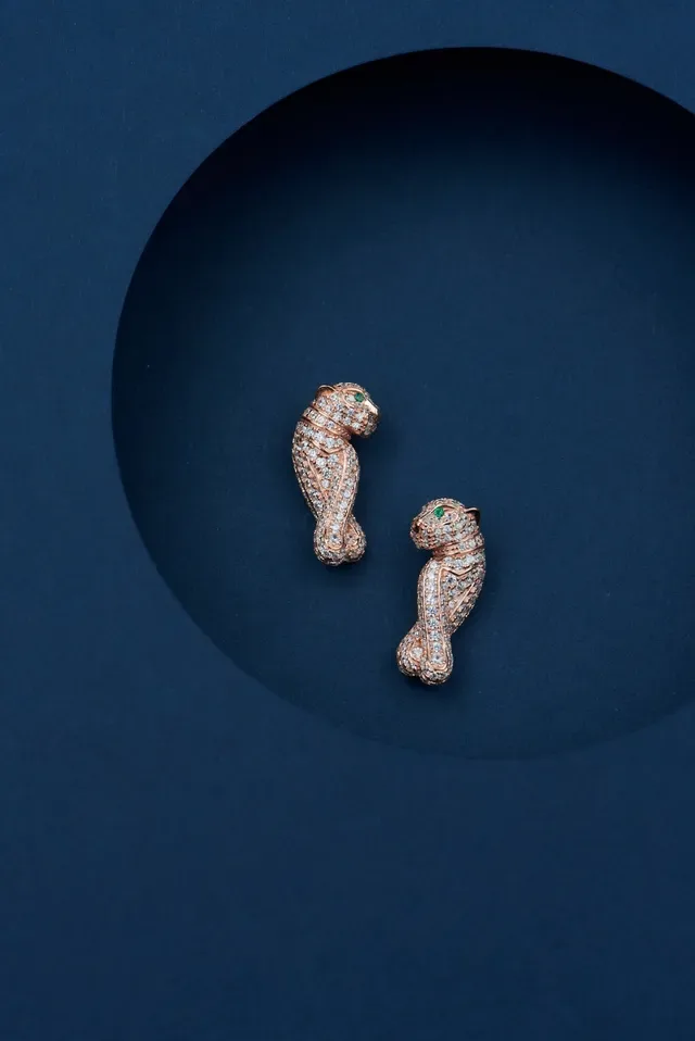 Gold-Tone Crystal Pavé Animal Motif Stud Earring 6