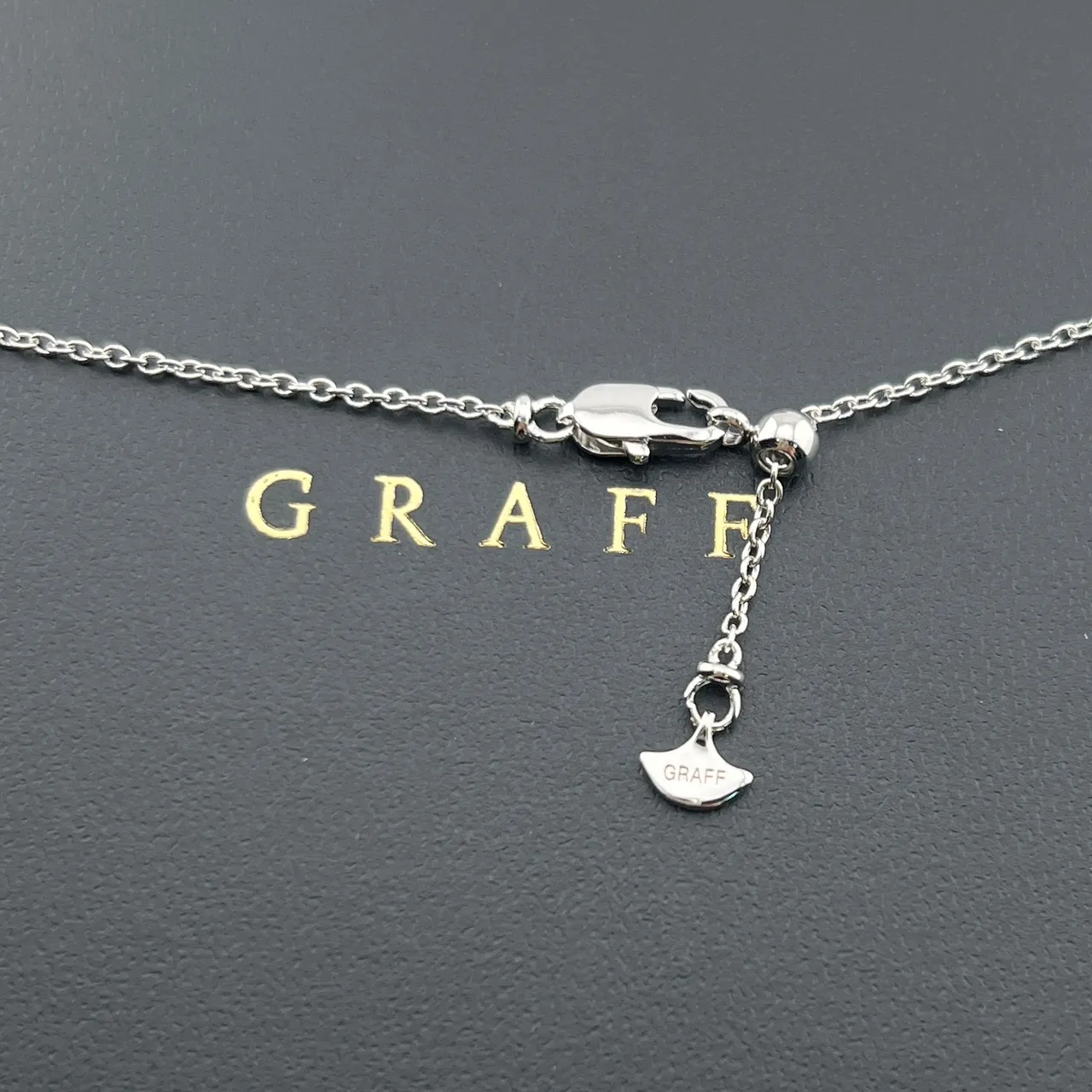 Graff Butterfly Pavé Diamond Necklace 2