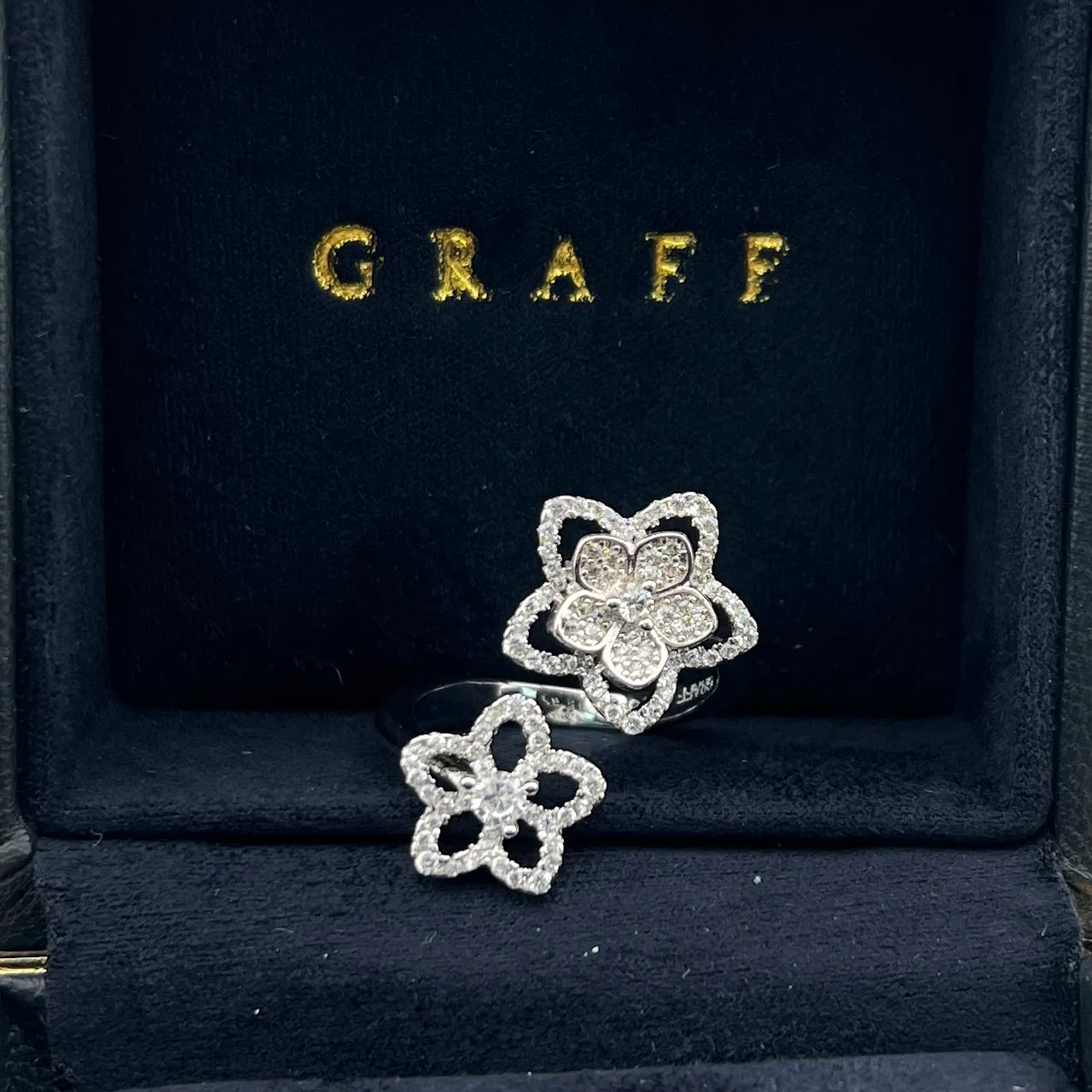 Graff Floral Pavé Double Flower Ring 4