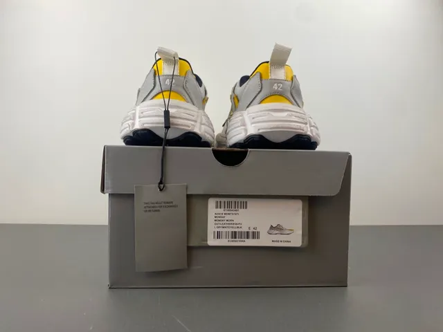 Gray and Yellow Chunky Midsole Lifestyle Sneaker 17