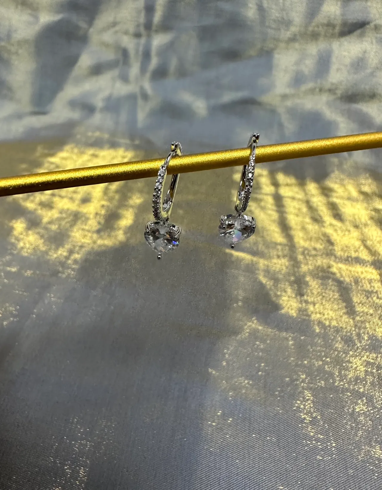 Heart-Shaped Crystal Pave Hoop Dangling Earrings 8