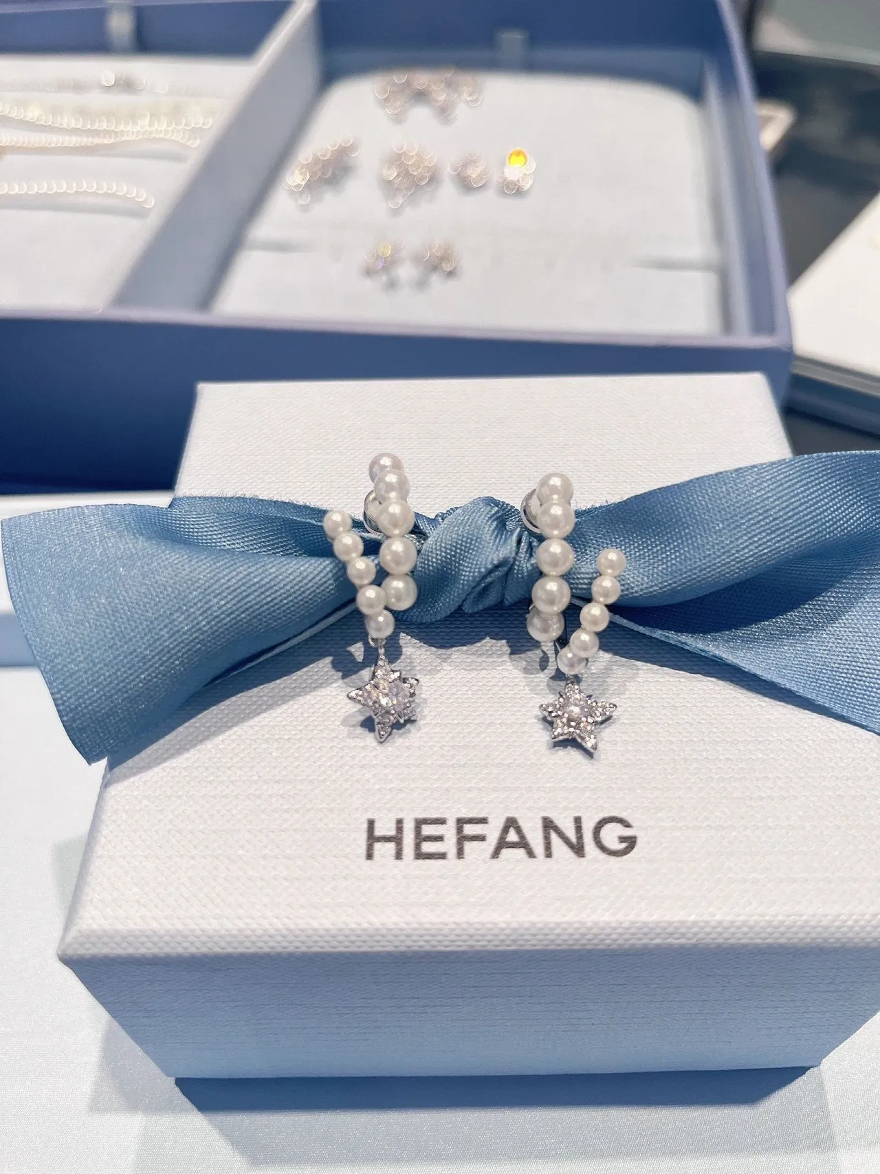 HEFANG Pearl Cluster and Star Charm Dangle Earrings 9
