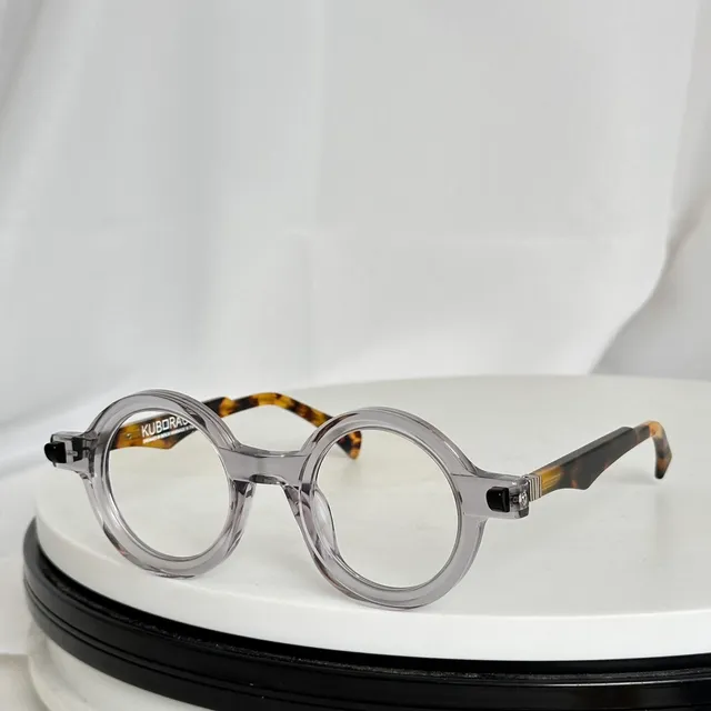 KUBORAUM Round Marbled Black-and-White Optical Glasses 3