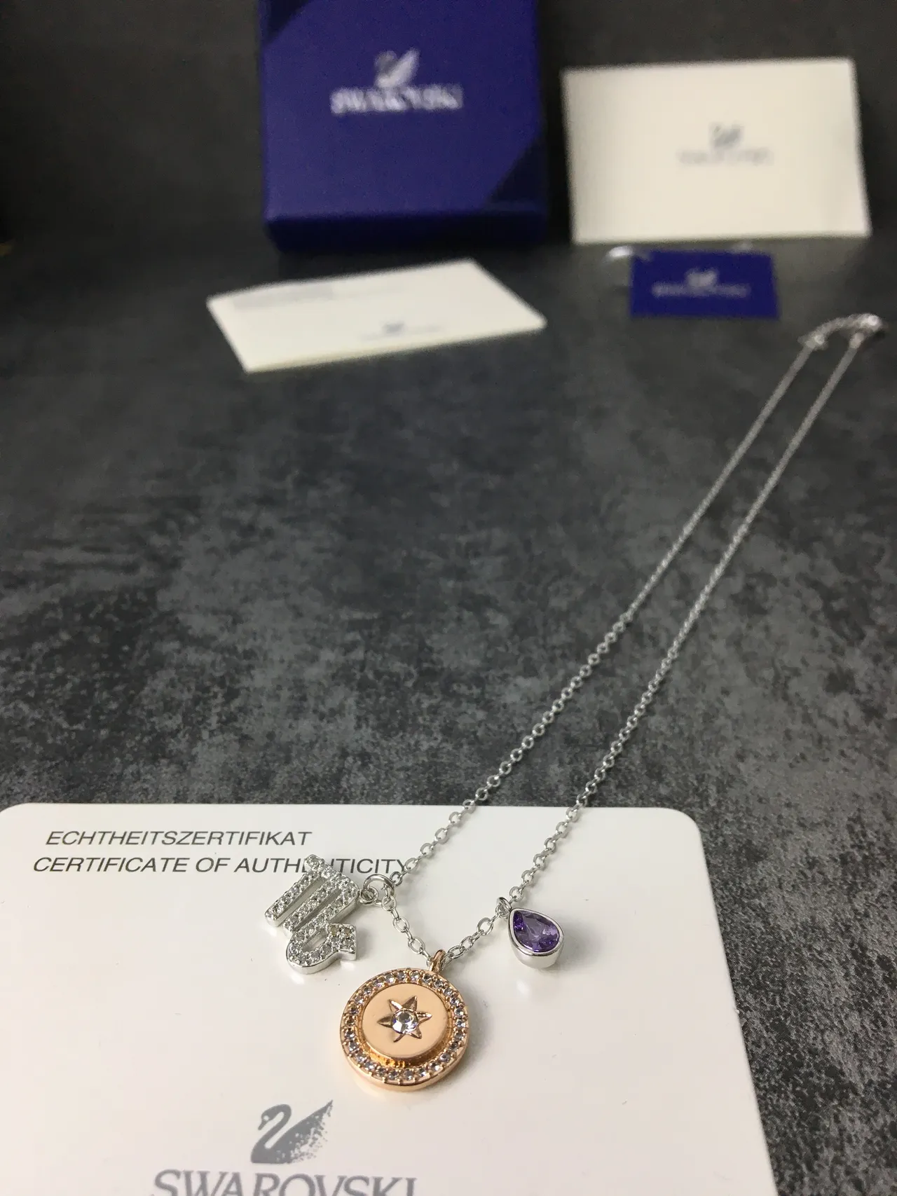 多魅力 Pavé 星座星辰和紫宝石项链 4