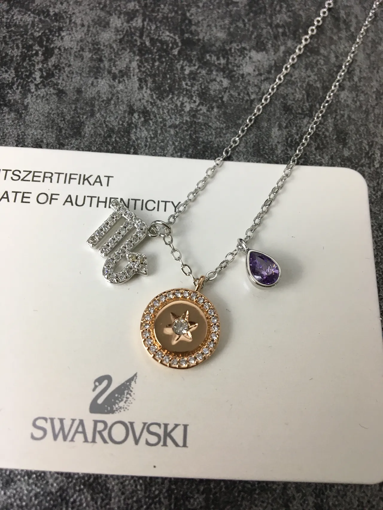 多魅力 Pavé 星座星辰和紫宝石项链 5
