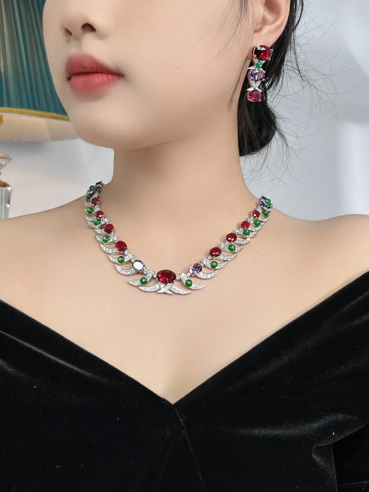 Multicolor Gemstone Crescent Motif Collar Necklace 7