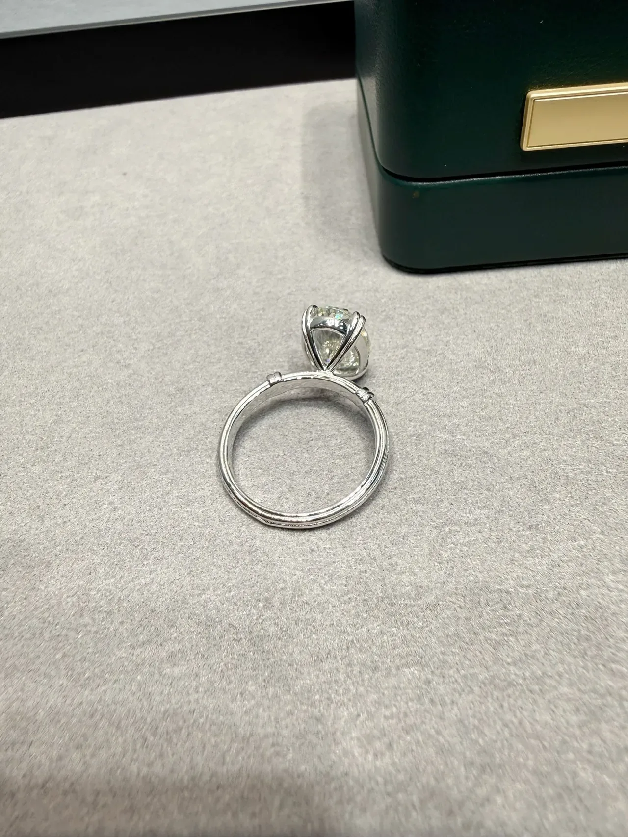 Navy Silver Oval-Cut Stone Six-Prong Solitaire Ring 6