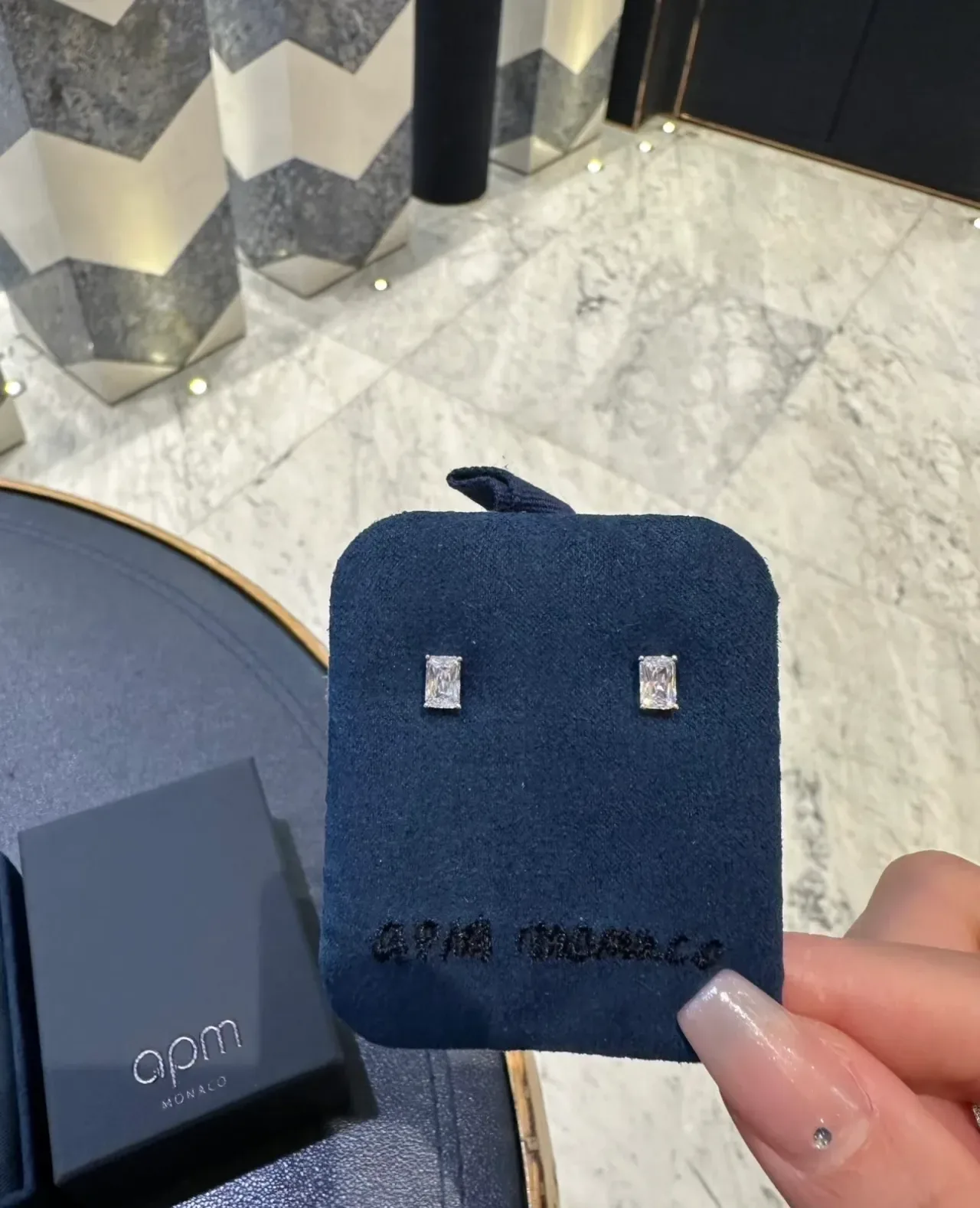 Joyería Navy Silver Rígida Rectangular Texturizada Superficie Azul 8