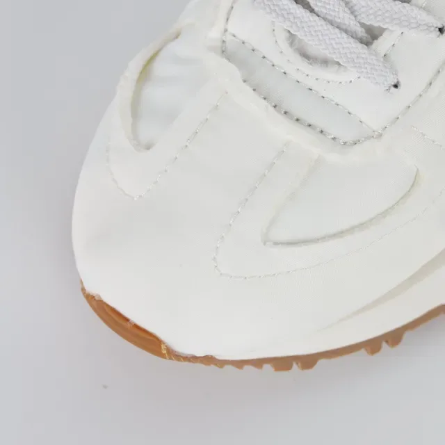 Off-White Cream and Beige Layered Upper Lifestyle Sneakers 5
