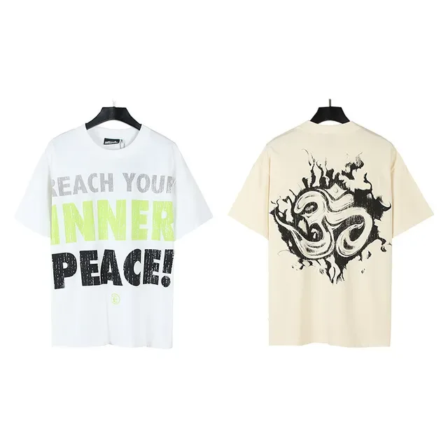 Oversized Graphic Print T-Shirt 2