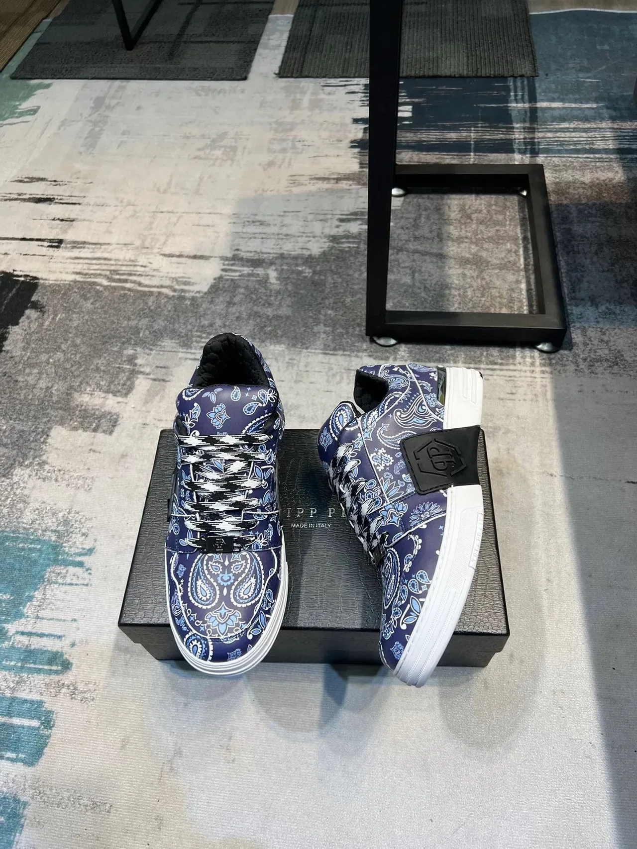 Paisley-Print Navy Lifestyle Sneaker 7