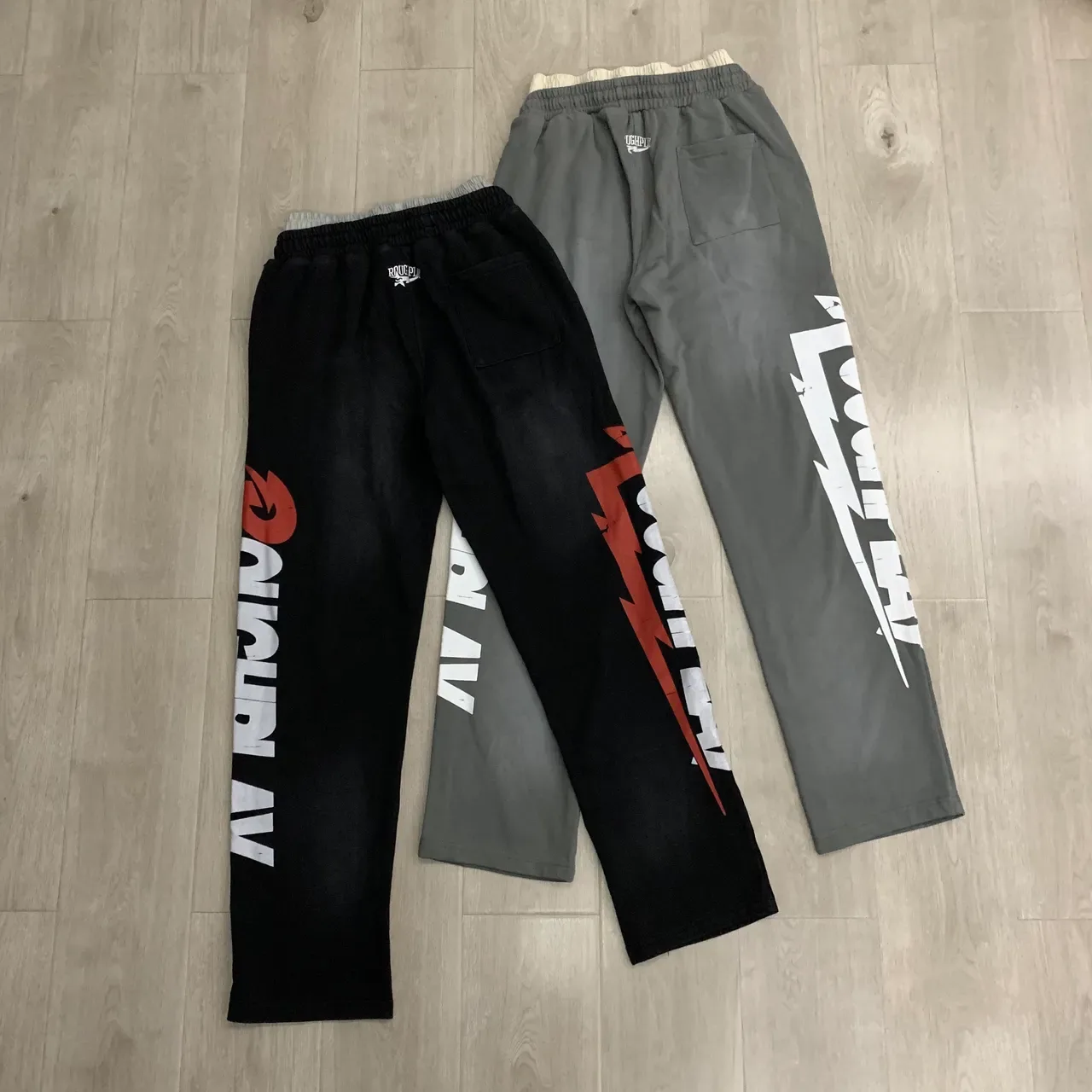 Pantalon Jogger à impression graphique ROUGH 7