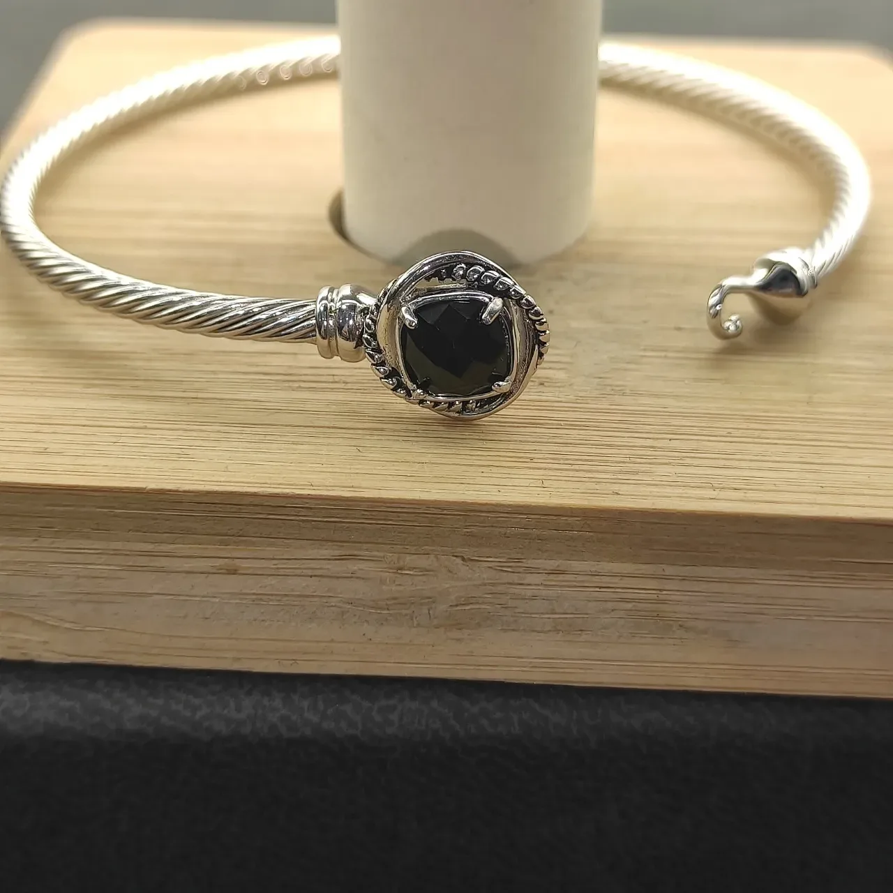 Silver Black Twisted Cable Construction Faceted Stone Bezel Bracelet 6