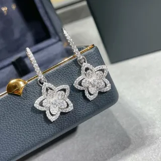 Brincos de prata e ouro com motivo floral e pedras Pavé-Set
