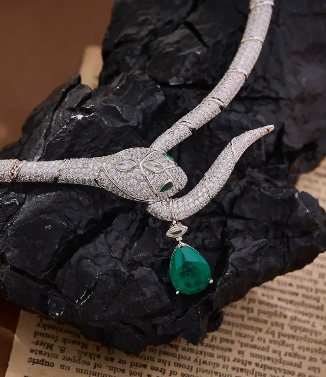 Silver Green Snake Motif Pavé-Set Necklace 5