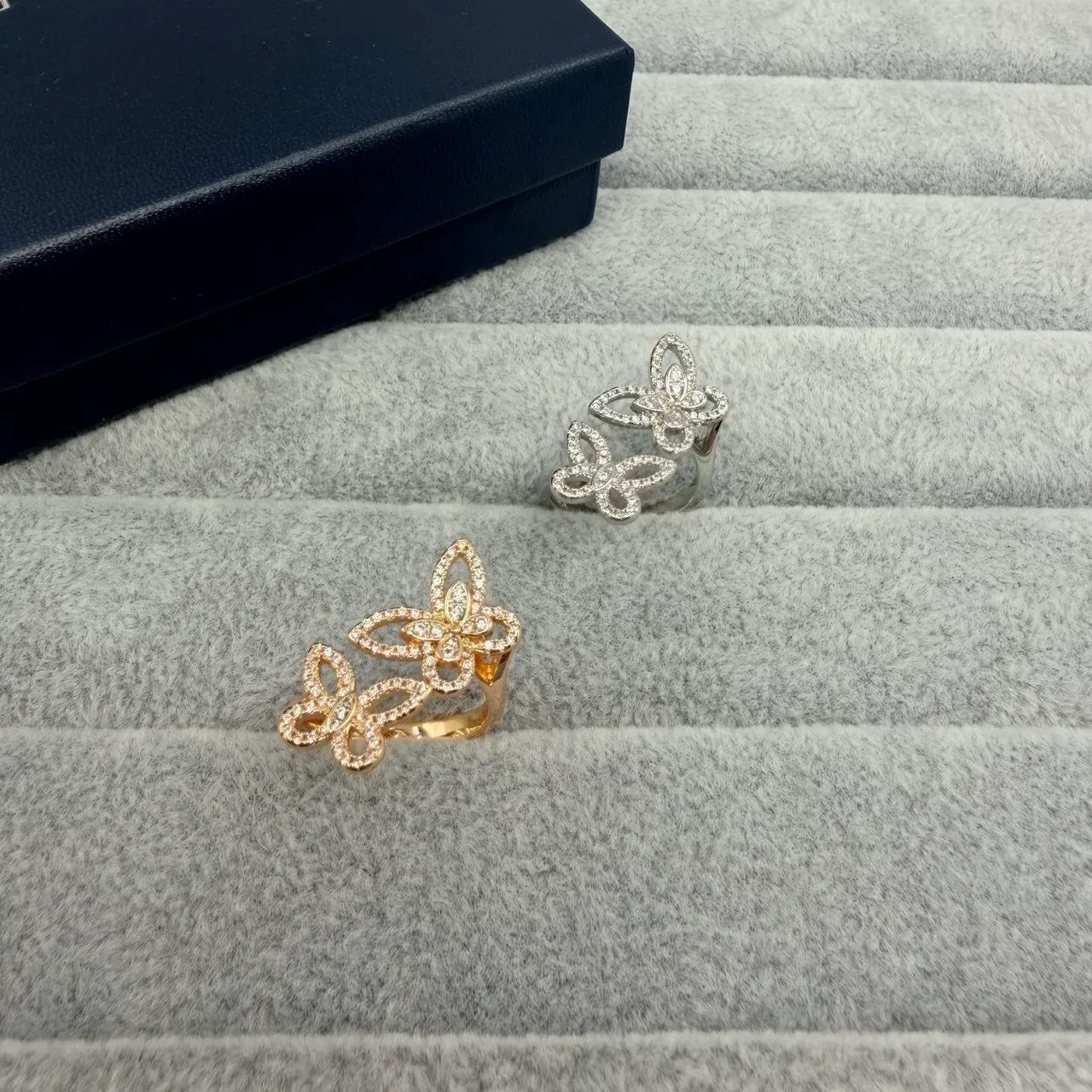 Silver White Double Butterfly Motif Pavé-Set Stones Ring 6