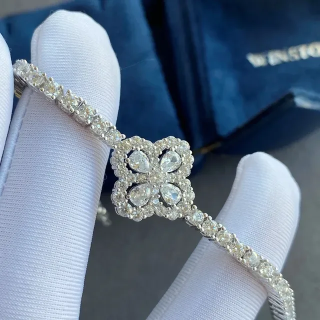 Silver White Pavé-Set Diamond-Style Stones Floral Quatrefoil Centerpiece Bracelet 5