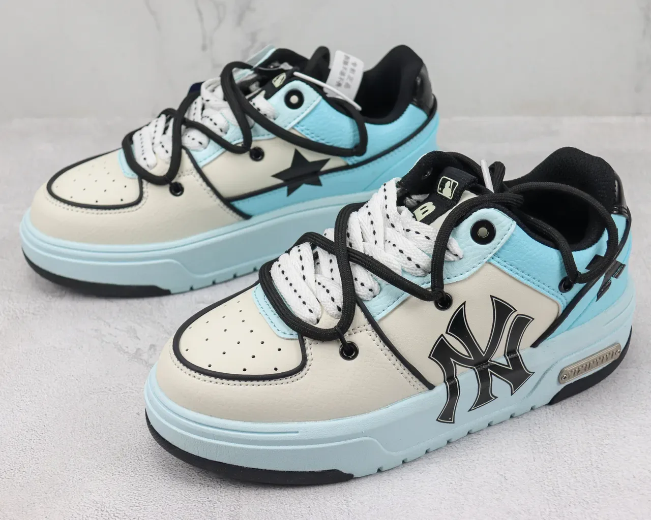 Two-Tone NY Logo Platform Lifestyle Sneakers 4