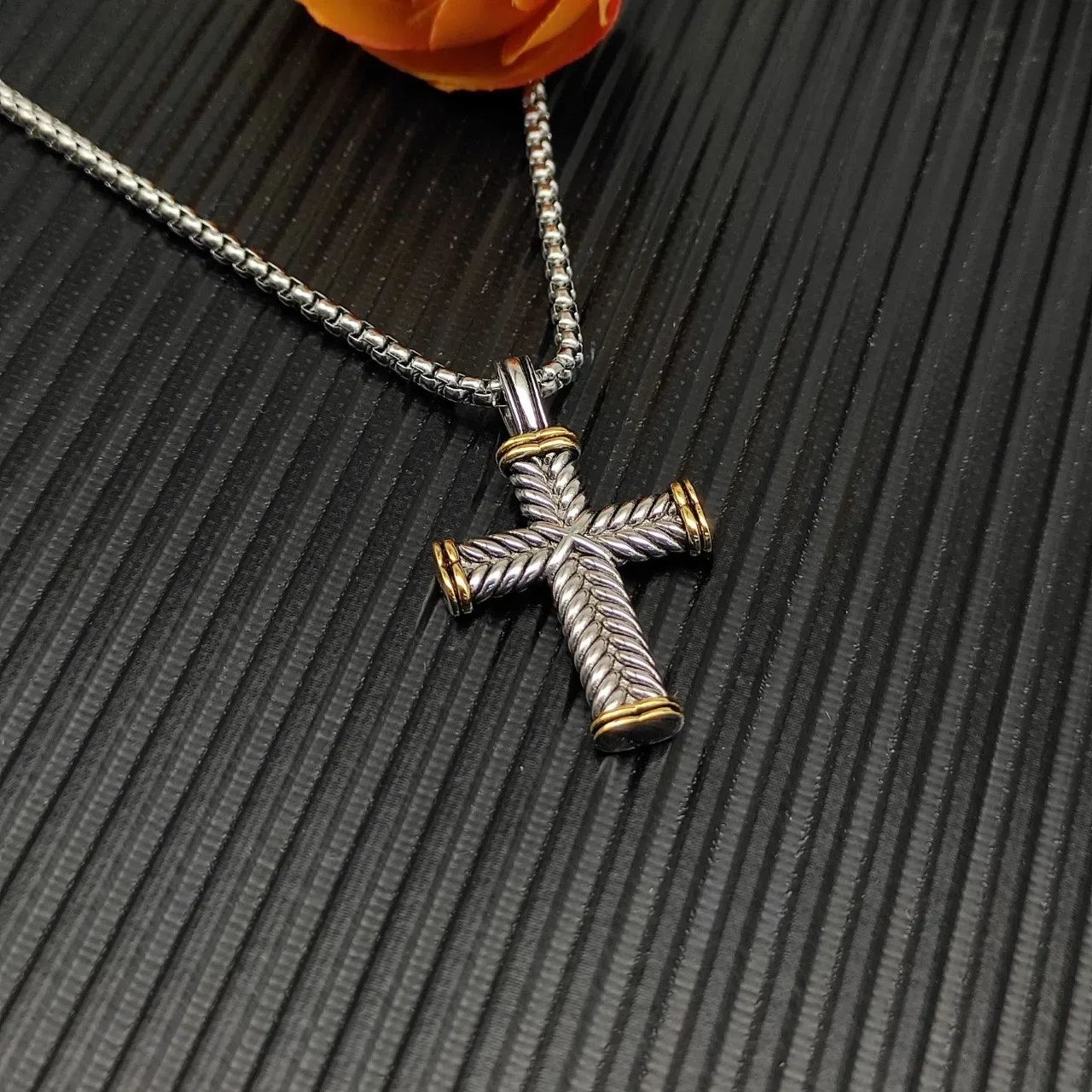 Two-Tone Rope-Textured Cross Pendant Necklace 7