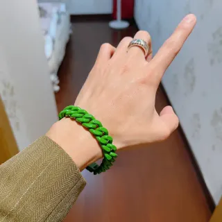 سوار كرب لينك سميك أخضر نابض