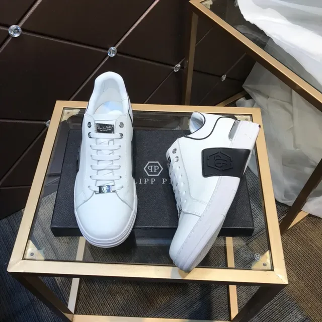 White and Black Logo Plaque Lifestyle Sneaker 7