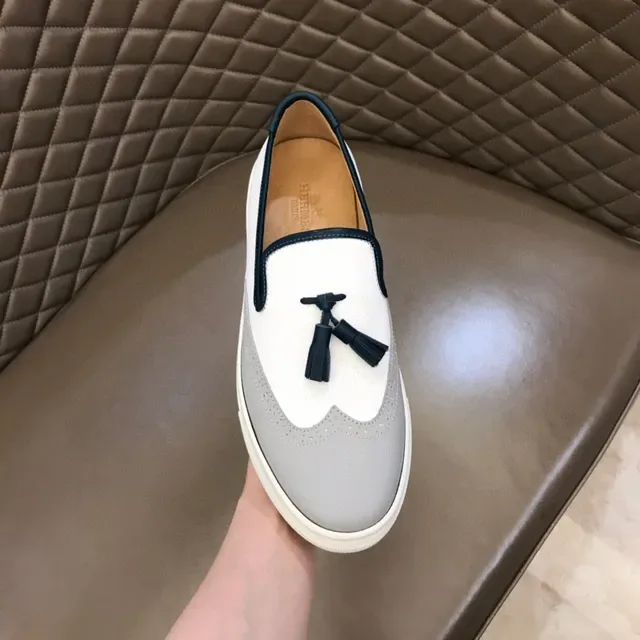 Mocassins à enfiler blanc et gris avec glands 4