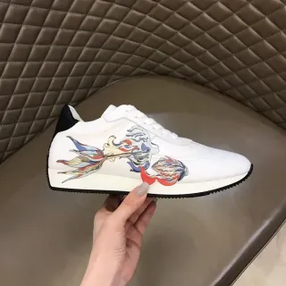 White Graphic-Print Low-Top Lifestyle Sneaker