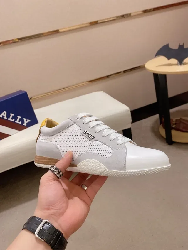 White Gray Perforated Mesh Side Panel Two-Tone Upper Sneakers 6