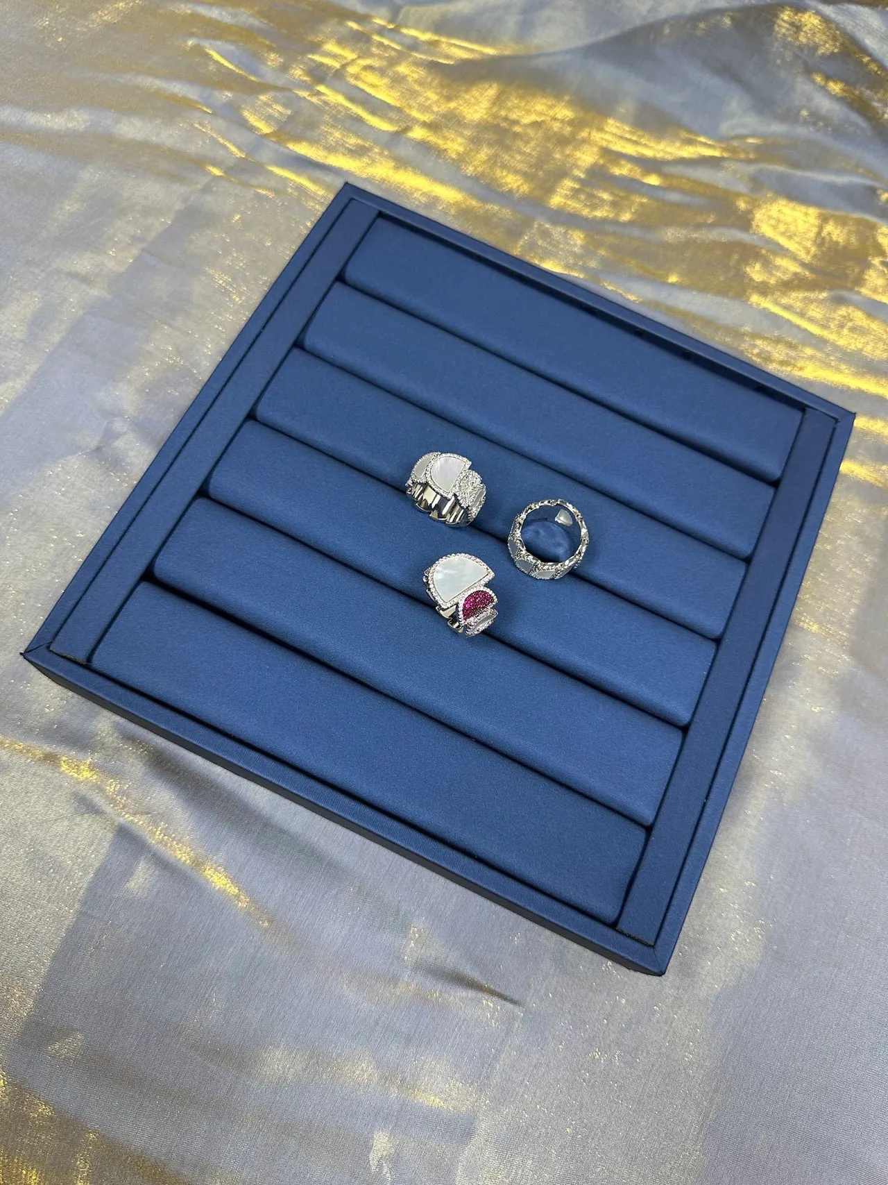 White Red Asymmetrical Multi-Stone Ring 7