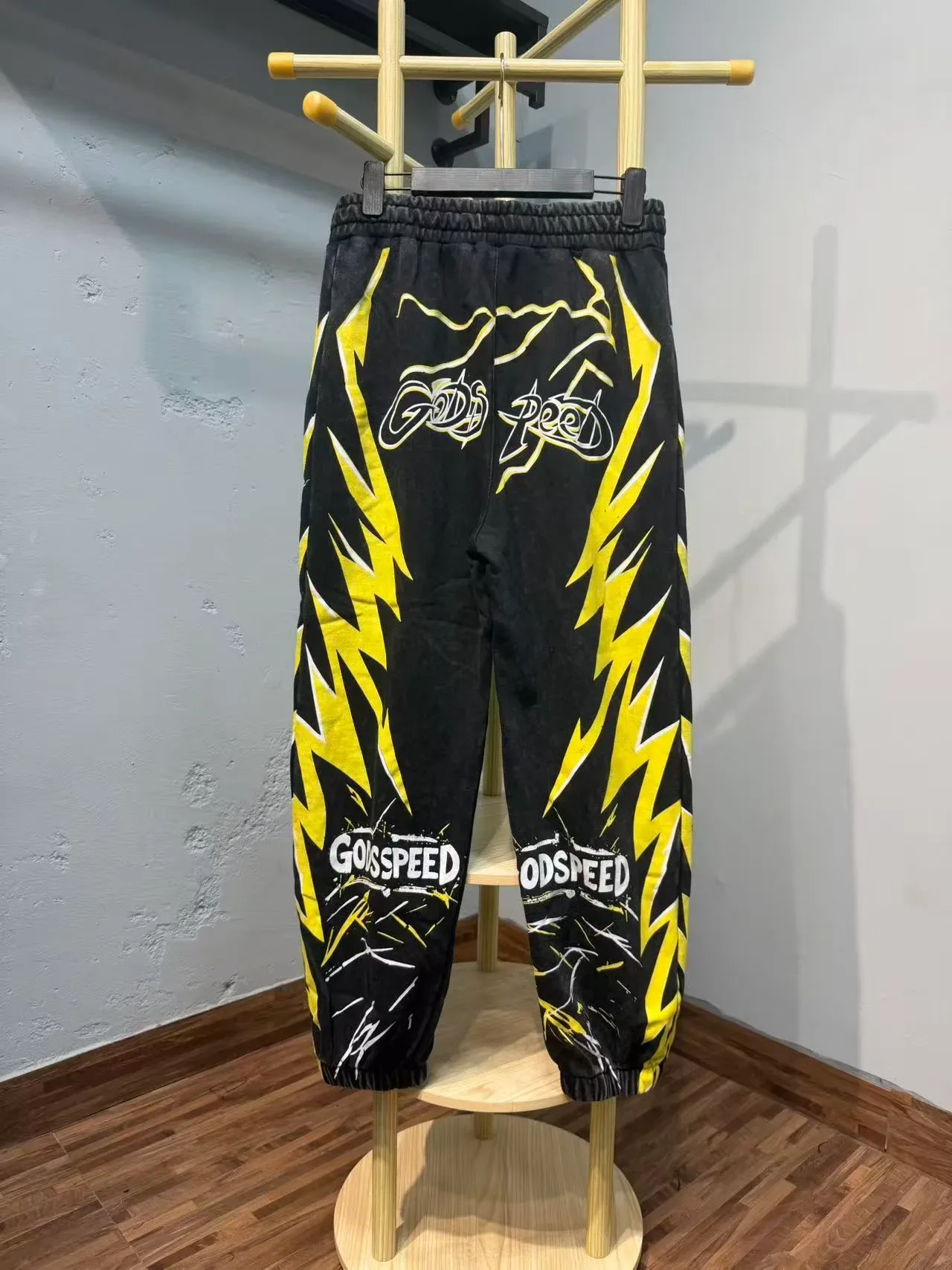 Godspeed Noir Jaune Imprimé Graphique Motif Éclair Ensemble Sportif 10
