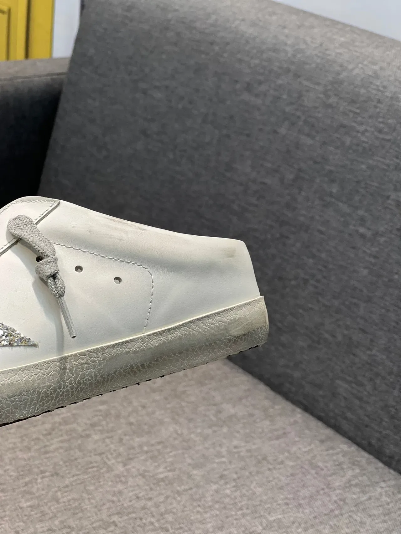 Golden Goose Super-Star Mule 白色闪光星星生活方式运动鞋 8