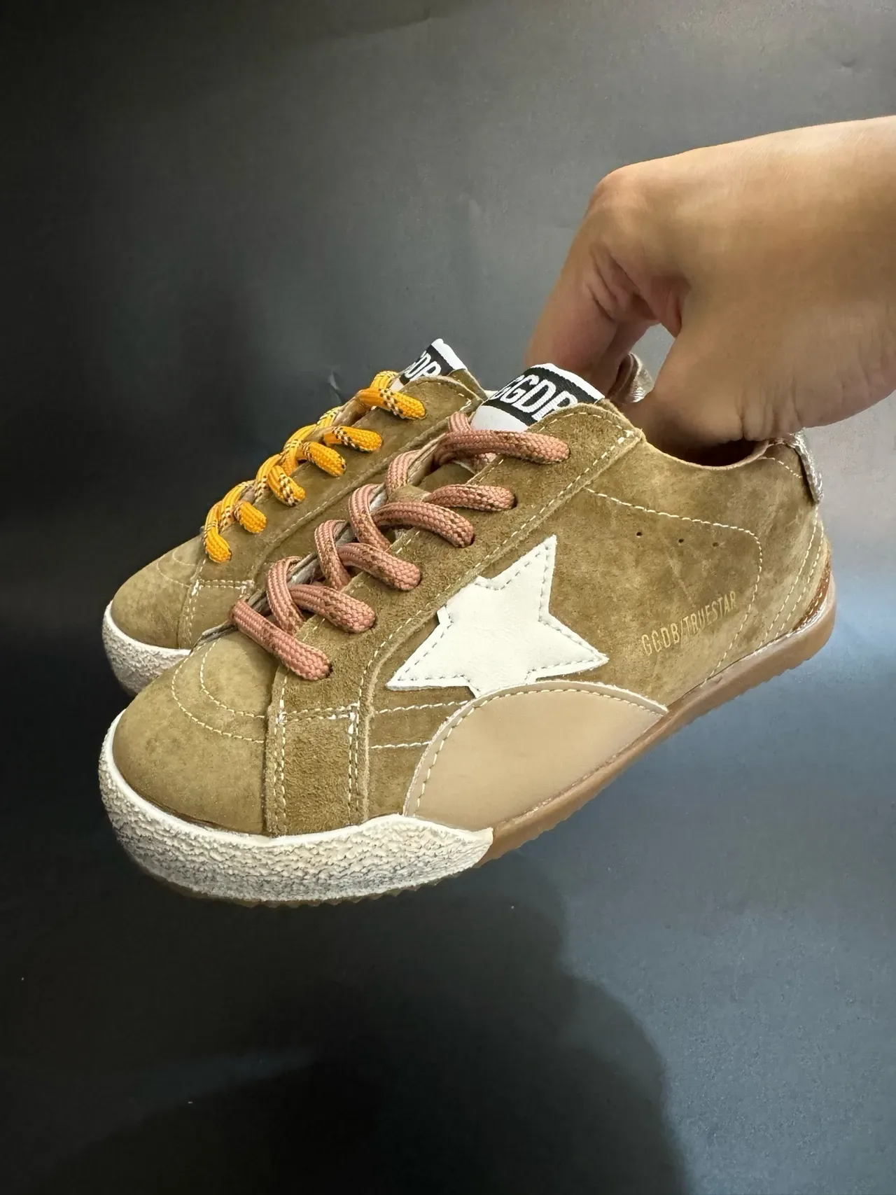 Golden Goose Super-Star Off-White Suede Star Patch zapatillas lifestyle 3