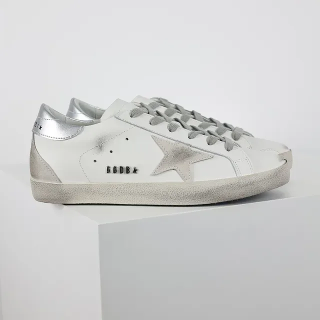 Golden Goose Superstar Zapatillas Lifestyle De Cuero Blanco Desgastadas 3