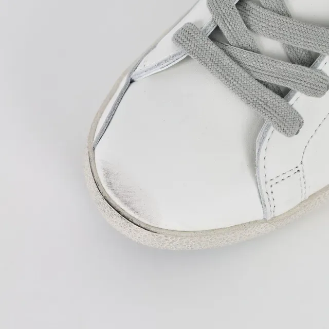 Golden Goose Superstar Zapatillas Lifestyle De Cuero Blanco Desgastadas 5