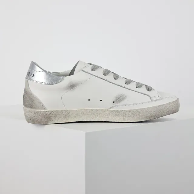 Golden Goose Superstar Zapatillas Lifestyle De Cuero Blanco Desgastadas 7