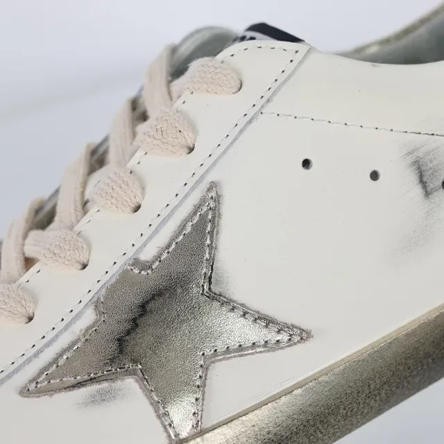 Golden Goose Superstar Off-White Metallic Star জীবনশৈলী স্নিকার 6