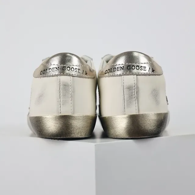 Golden Goose Superstar Off-White Metallic Star জীবনশৈলী স্নিকার 8
