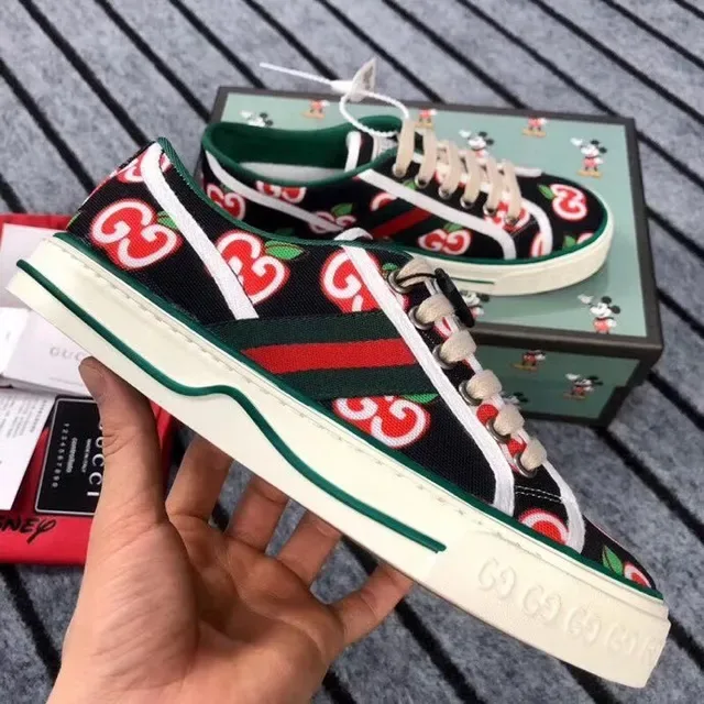 Gucci Ace Apple Print Canvas Lifestyle Sneakers 7