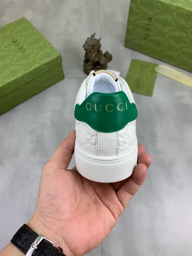 Gucci Ace Blanc Vert Rouge Web Strap Lifestyle Sneakers 3