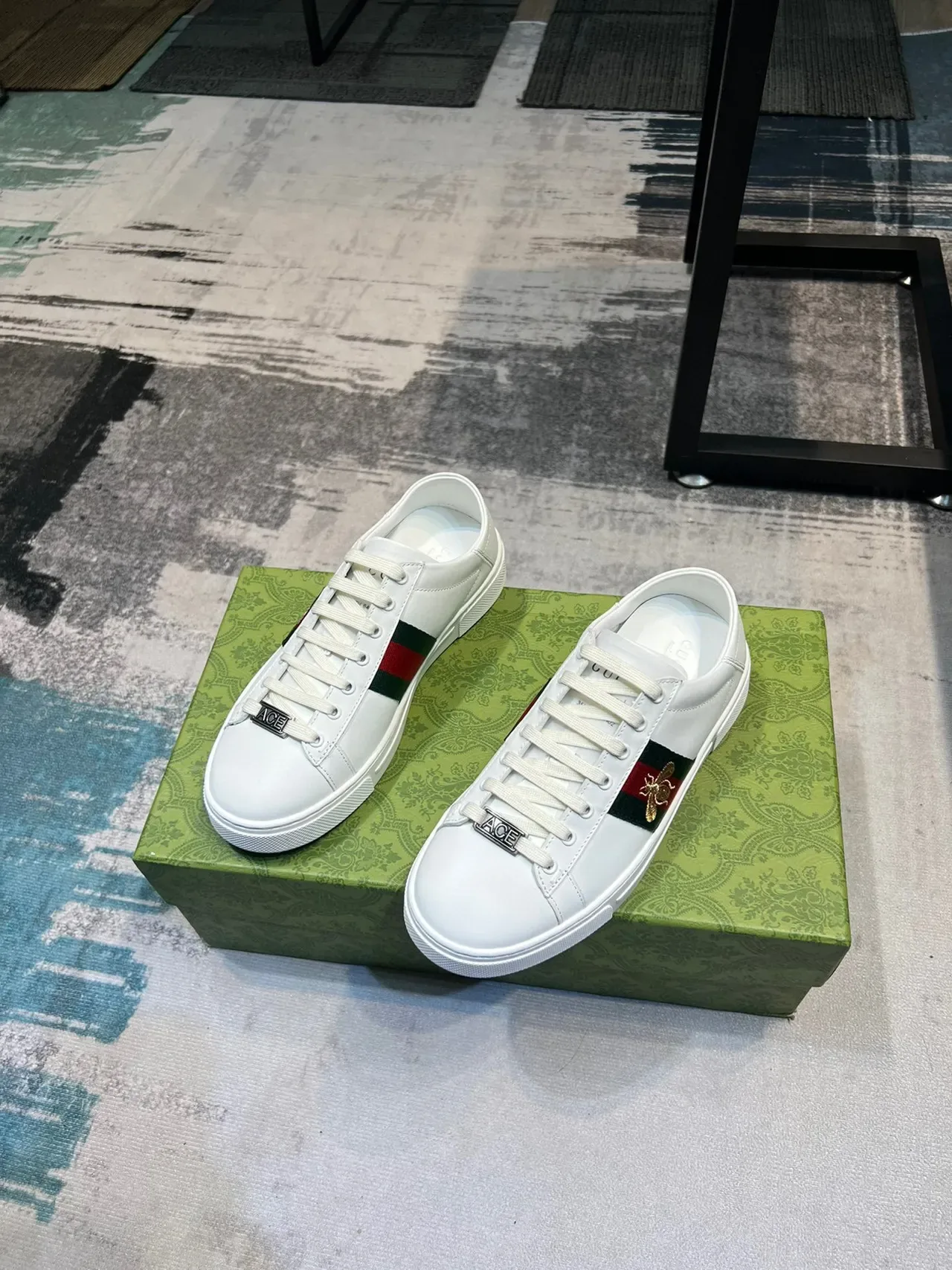 Gucci Ace 白绿红 Web Stripe Bee Embroidery 生活方式运动鞋 5