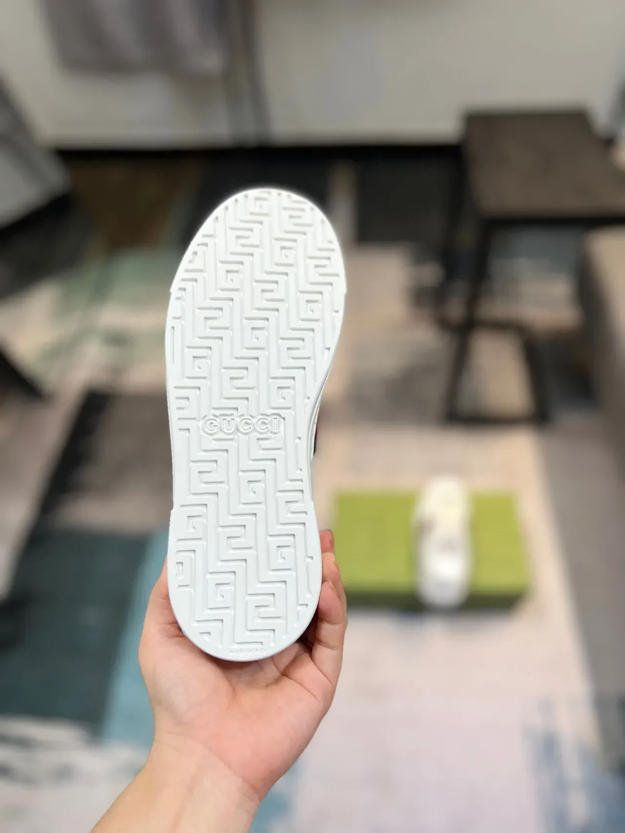 Gucci Ace 白绿红 Web Stripe Bee Embroidery 生活方式运动鞋 9