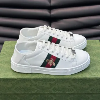 Gucci Ace أبيض أخضر أحمر ويب سترايب تطريز نحلة أسلوب حياة حذاء رياضي
