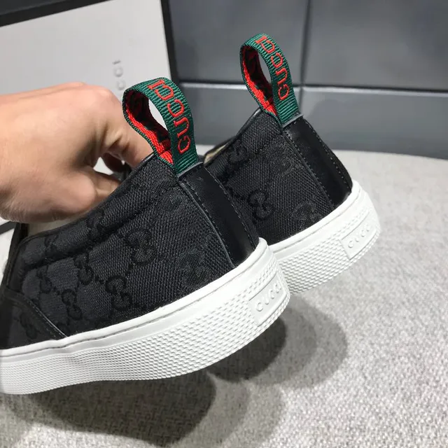 Gucci Ace x MLB New York Yankees Black Embroidered Logo Loafers 3